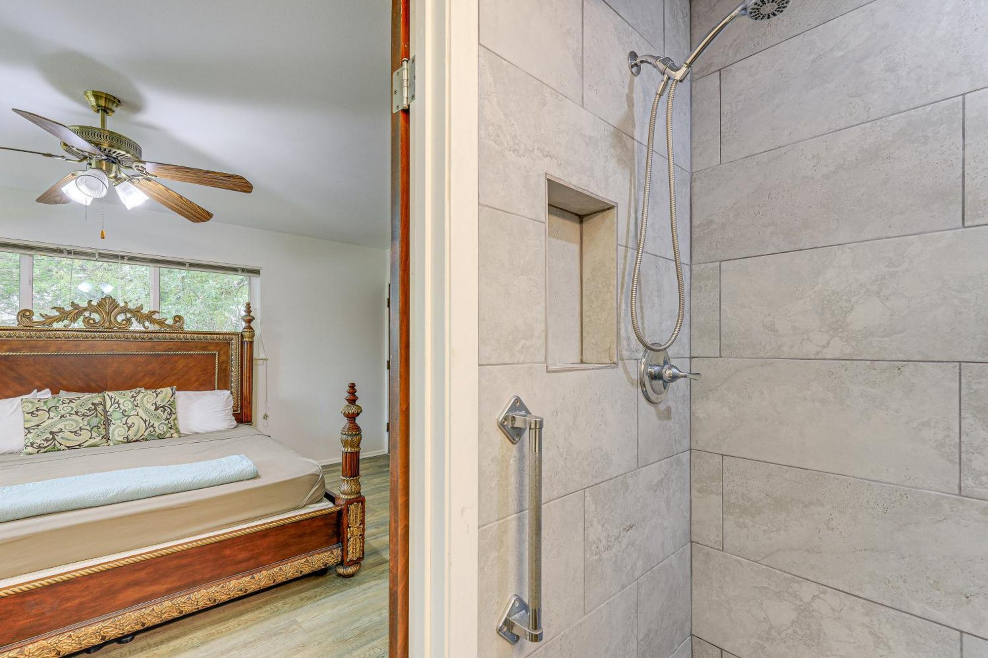 Charming San Antonio Abode About 10 Mi To River Walk! ภายนอก รูปภาพ