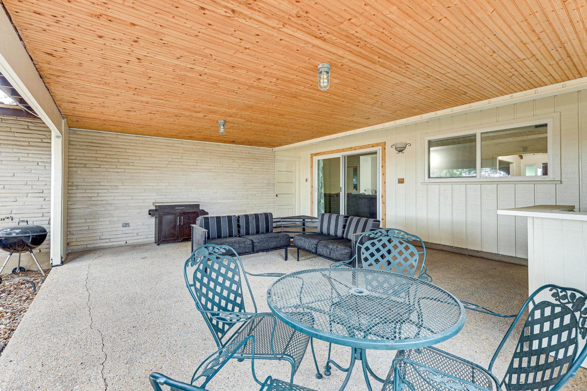 Charming San Antonio Abode About 10 Mi To River Walk! ภายนอก รูปภาพ